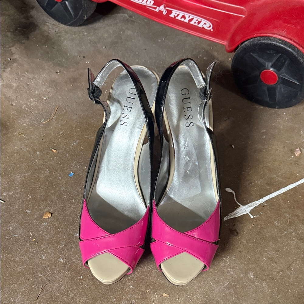 GUESS Pink and Black Open Toe Heels